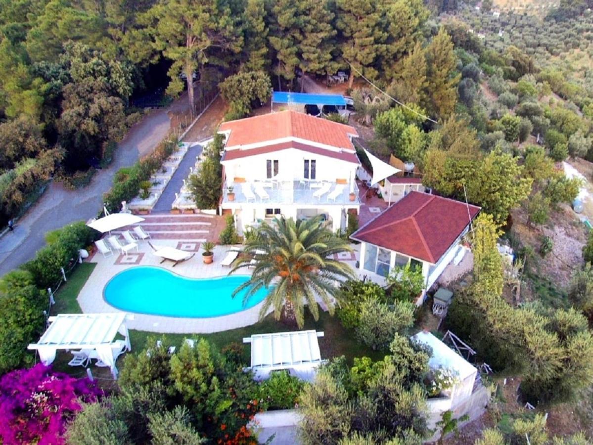 B&B White House Peschici Exterior photo
